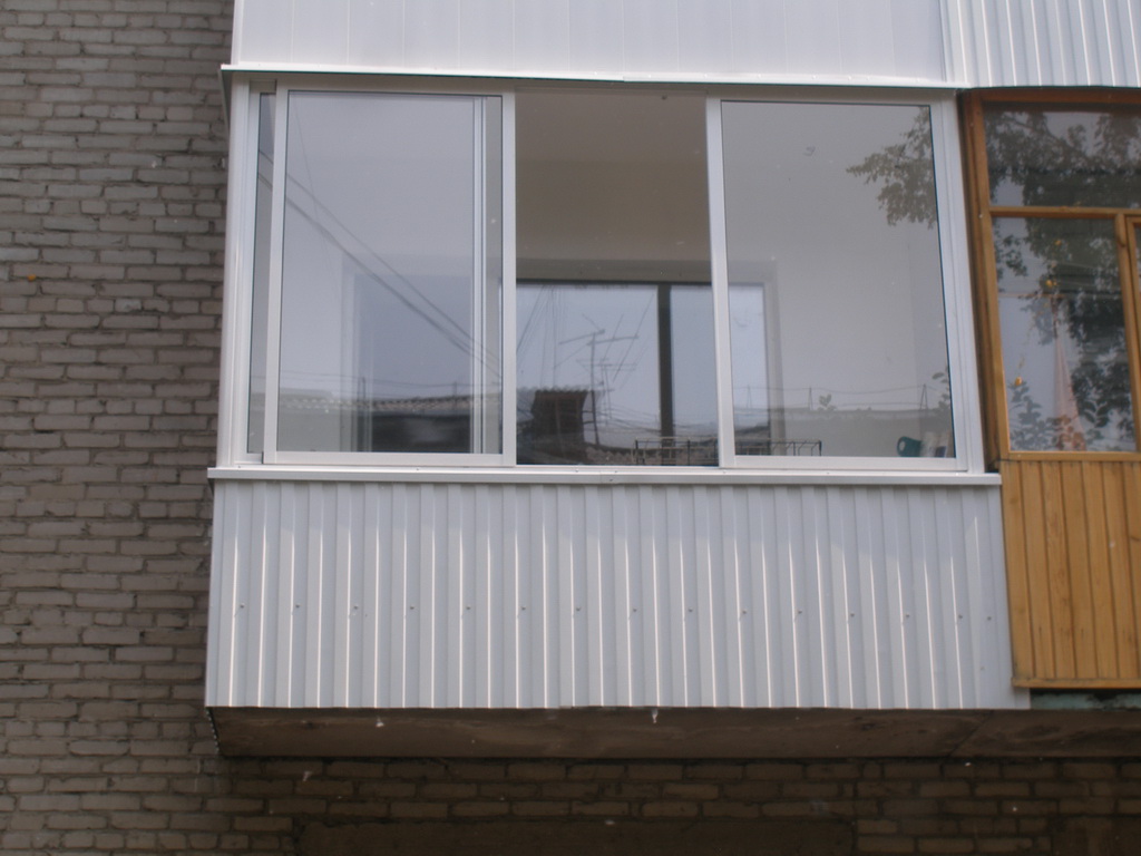 Установка пластиковых окон на балконе: остекление лоджии Клин